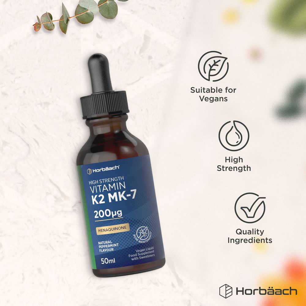 Bottle of Vitamin K2 MK-7 200µg in 50ml vegan liquid drops with natural peppermint flavor.